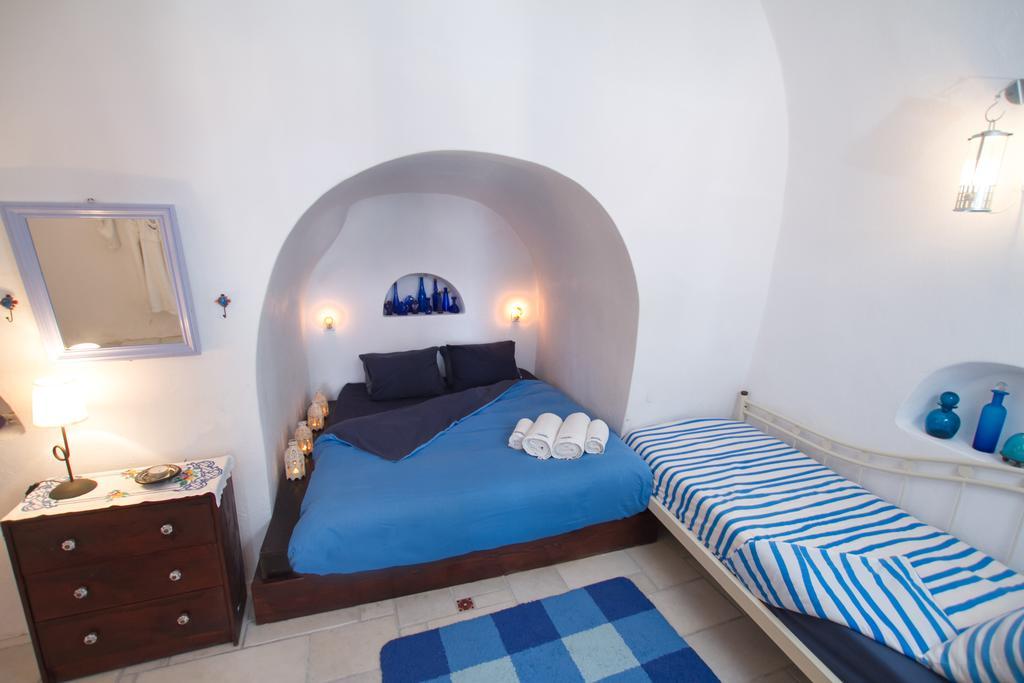 Ifestio Villas Oia Exterior photo
