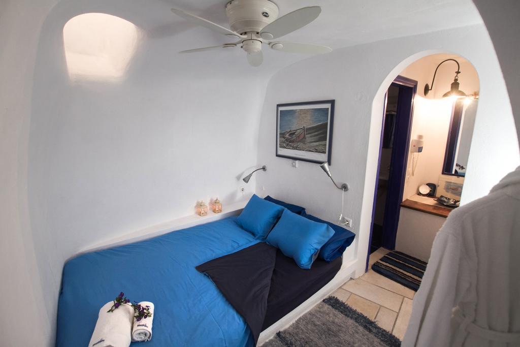 Ifestio Villas Oia Exterior photo