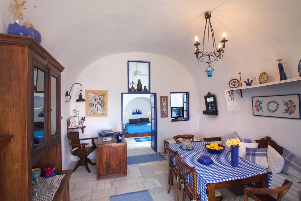 Ifestio Villas Oia Exterior photo