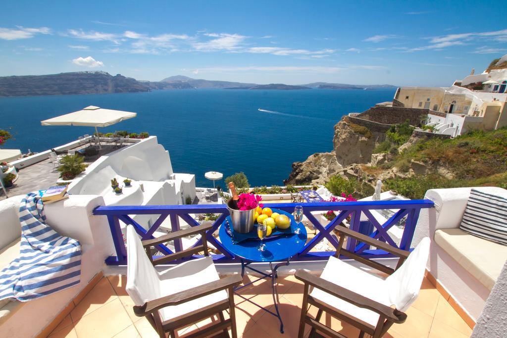 Ifestio Villas Oia Exterior photo