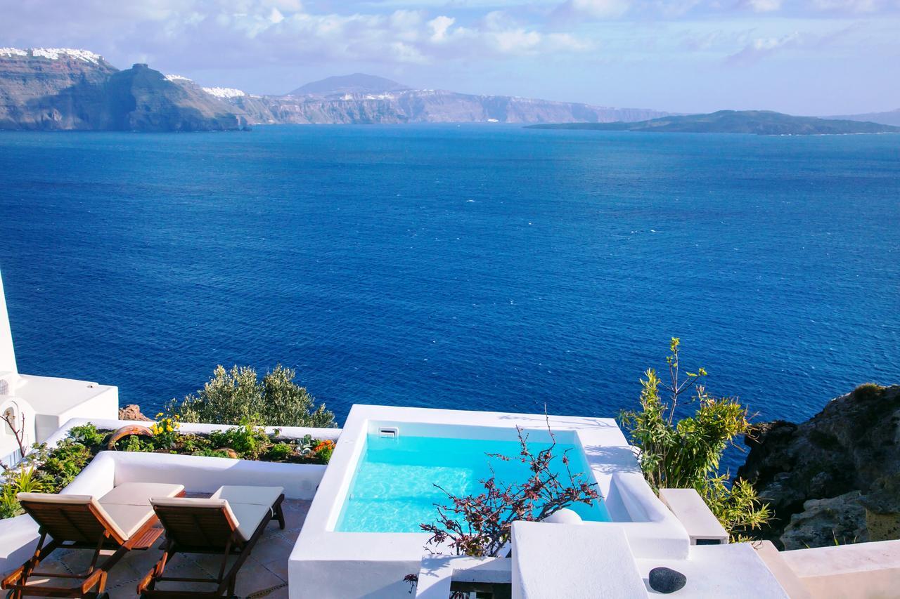 Ifestio Villas Oia Exterior photo