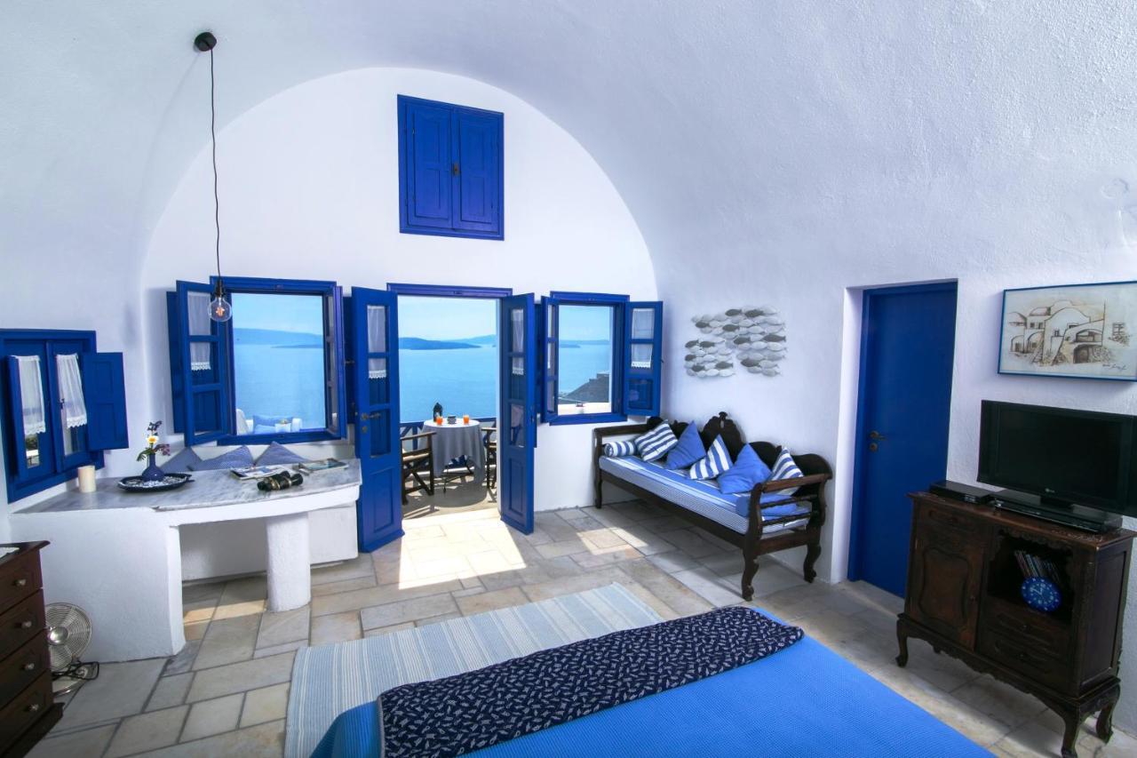 Ifestio Villas Oia Exterior photo